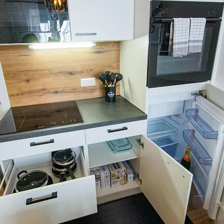 Auszeit Steiraland 2 Mit Privaten Terrasse Und Garten Und Parkplatz 레오벤