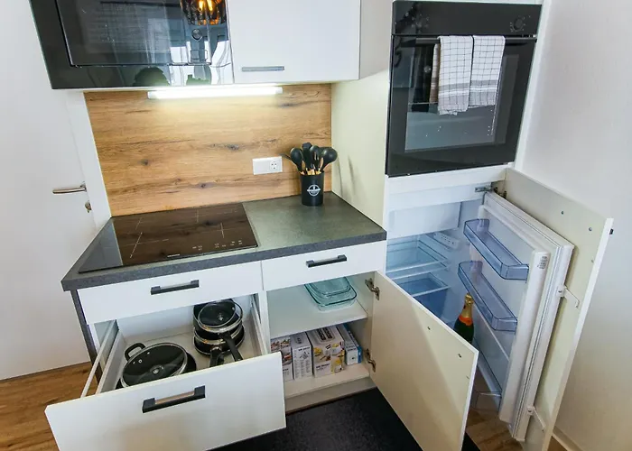 Auszeit Steiraland 2 Mit Privaten Terrasse Und Garten Und Parkplatz Leoben (Styria)